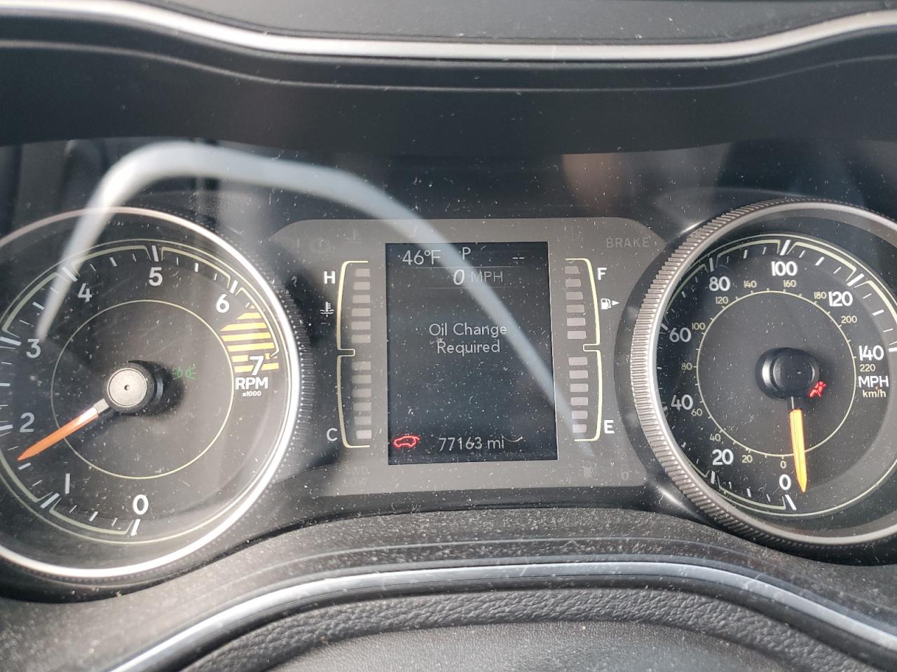 2019 Jeep Grand Cherokee - Image 9