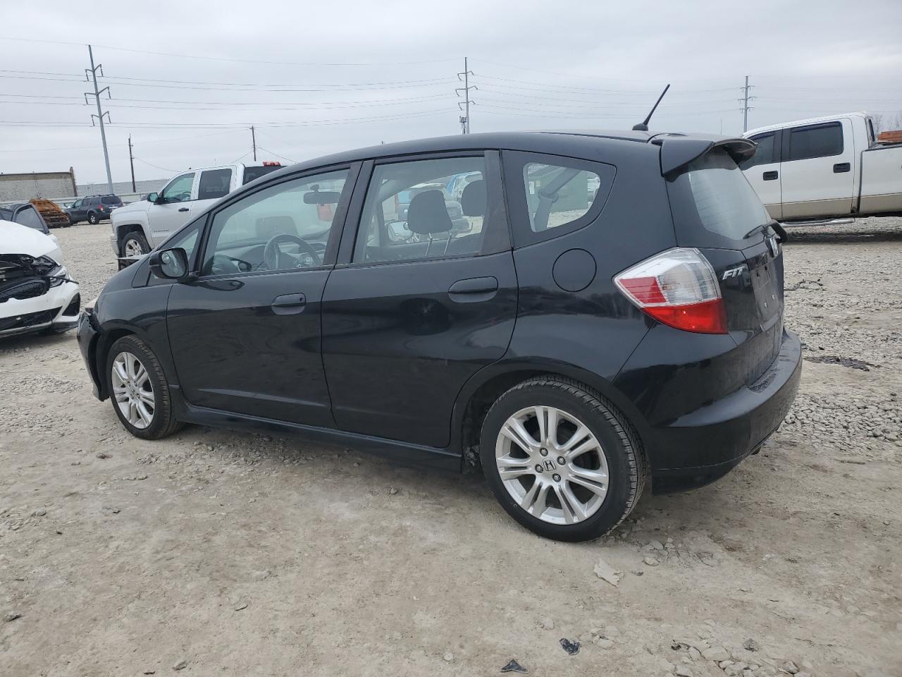 2011 Honda Fit - Image 2