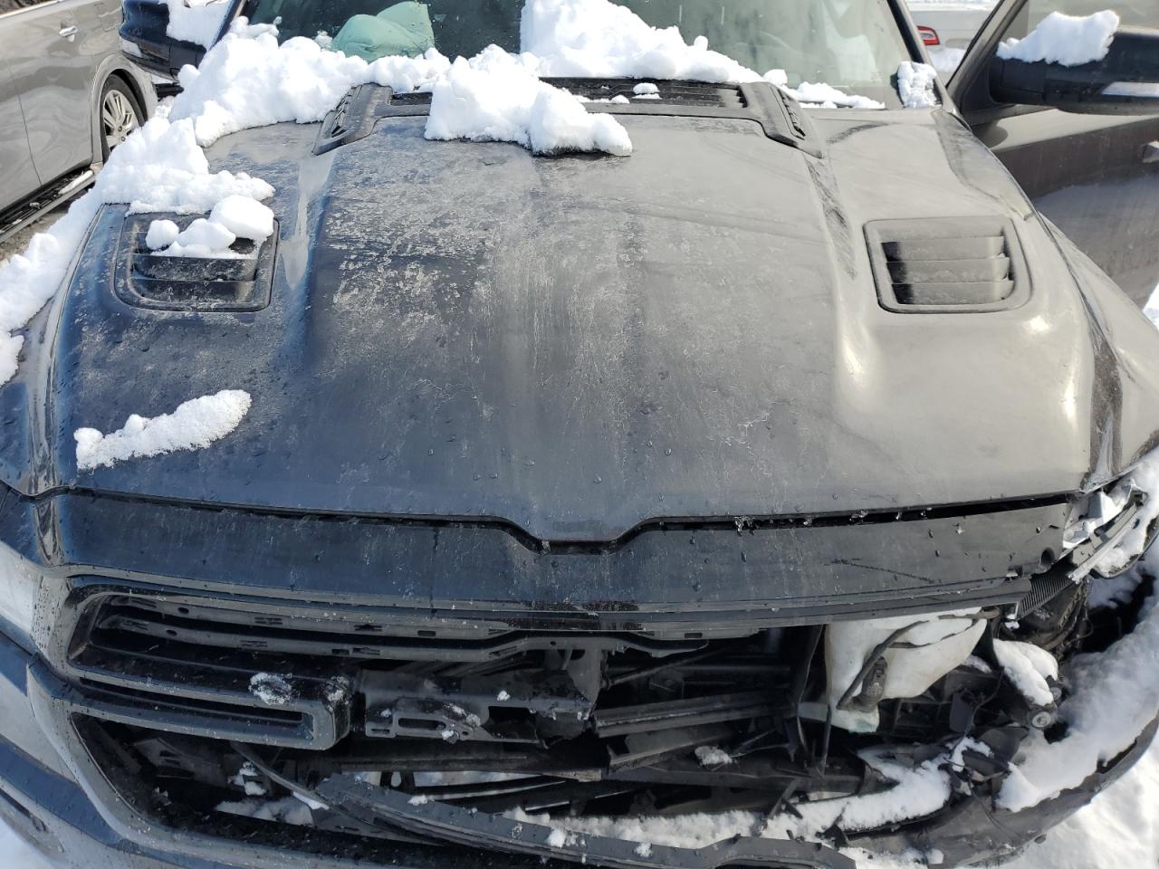 2021 RAM 1500 - Image 11