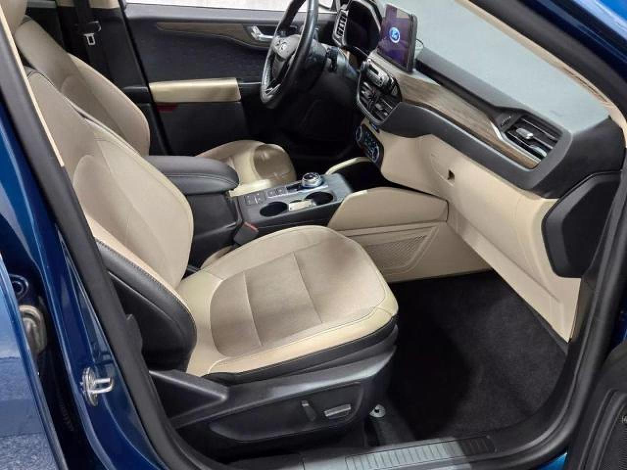 2020 Ford Escape - Image 5