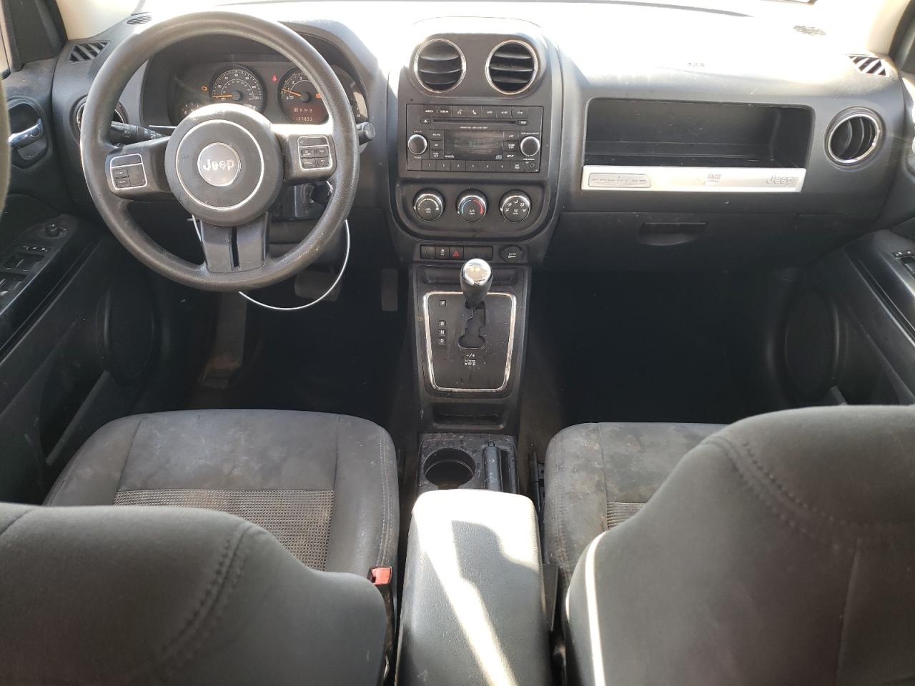 2016 Jeep Compass - Image 8