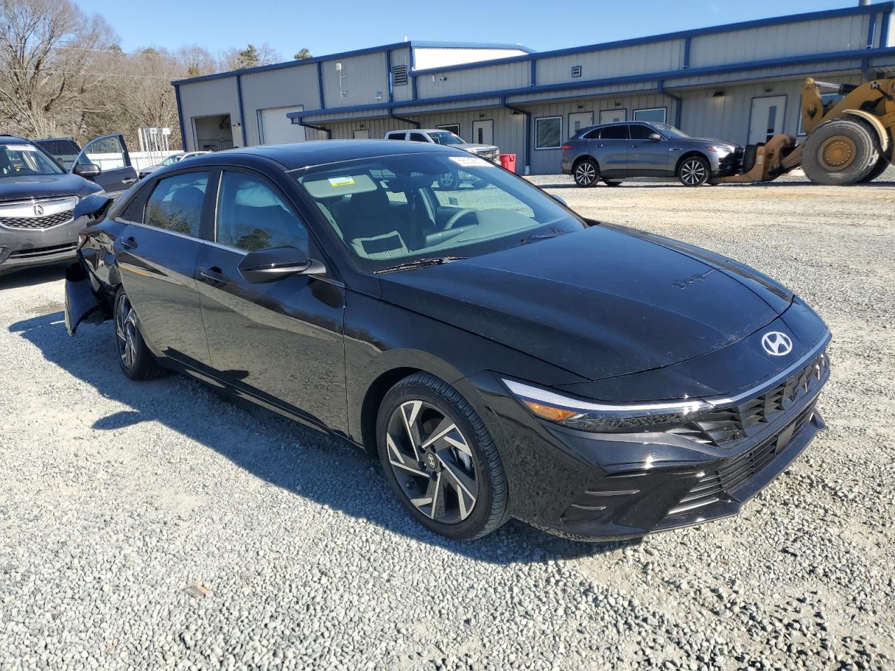 2024 Hyundai Elantra - Image 4