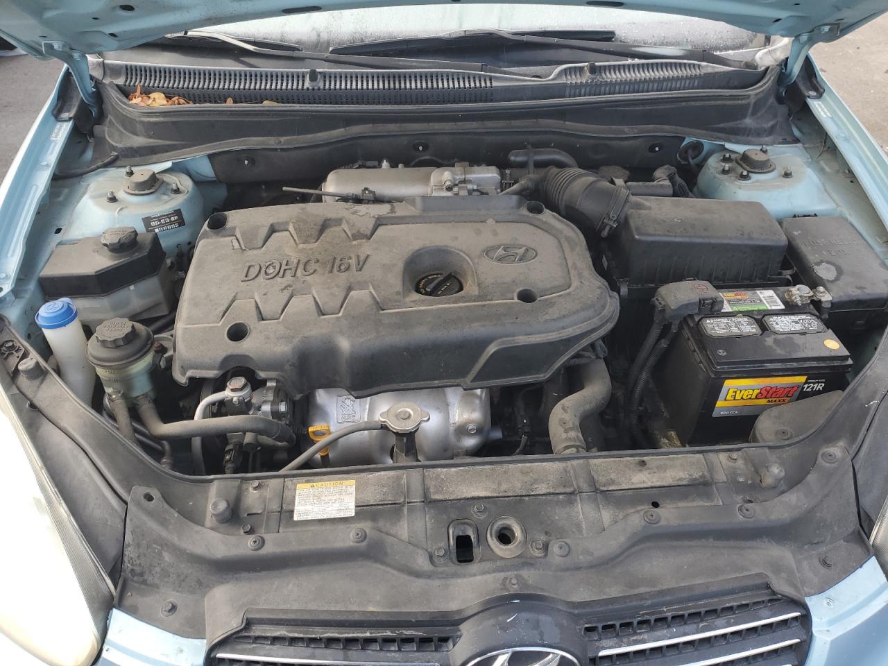 2008 Hyundai Accent - Image 11