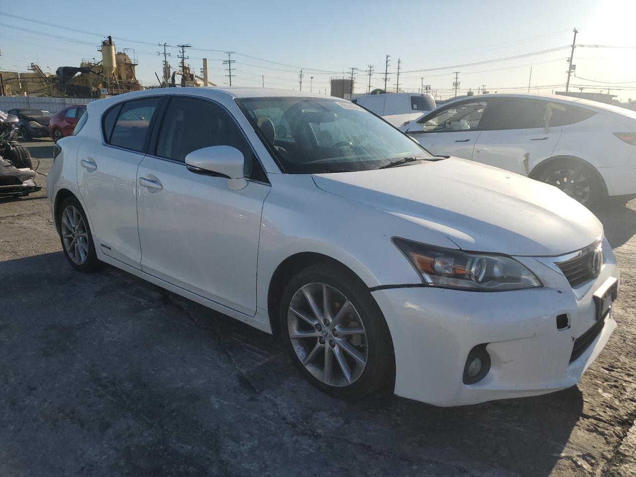 VIN JTHKD5BH1D2158725 2013 LEXUS CT 200 no.4