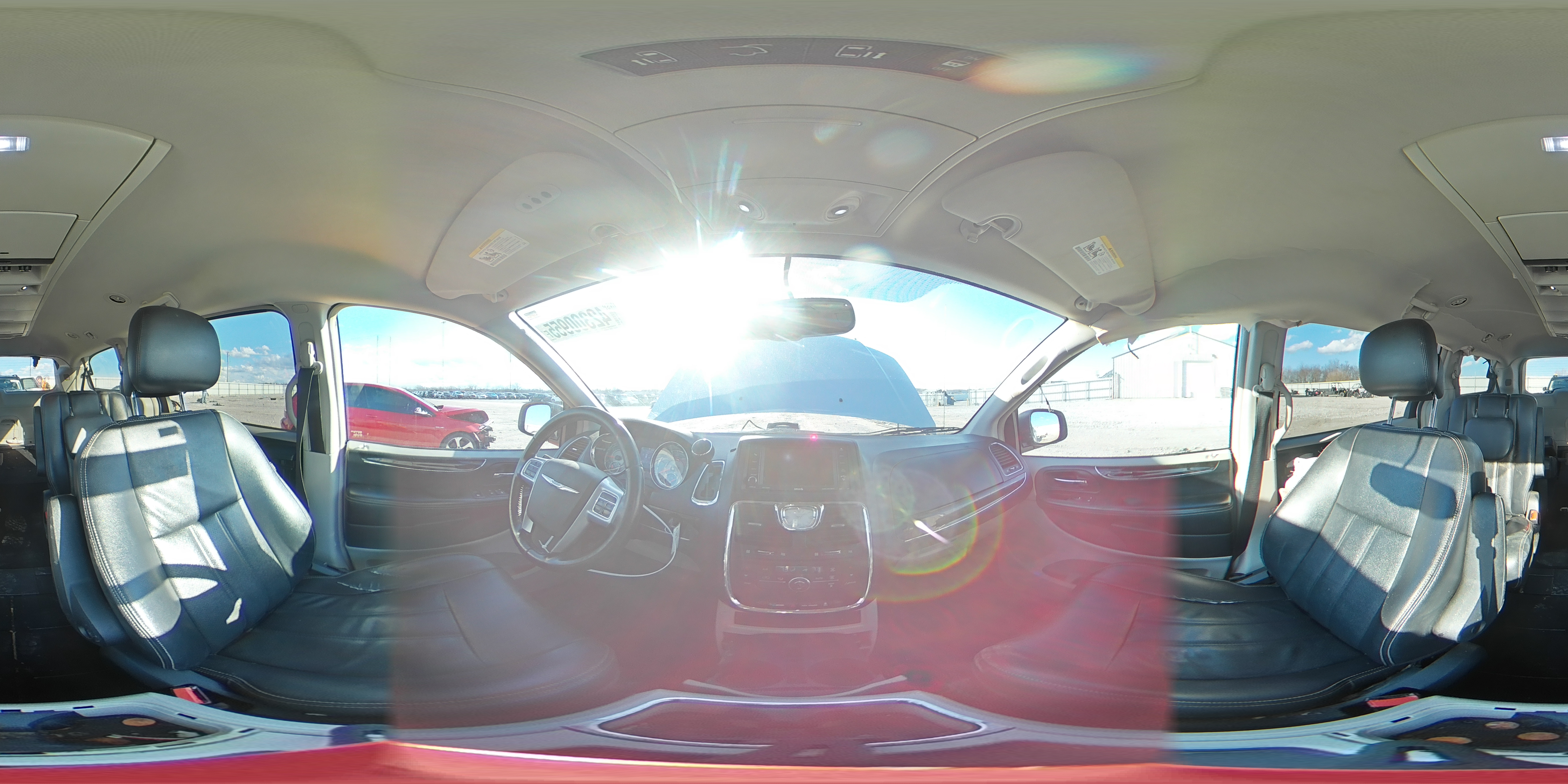 2012 Chrysler Town & Country - Image 13