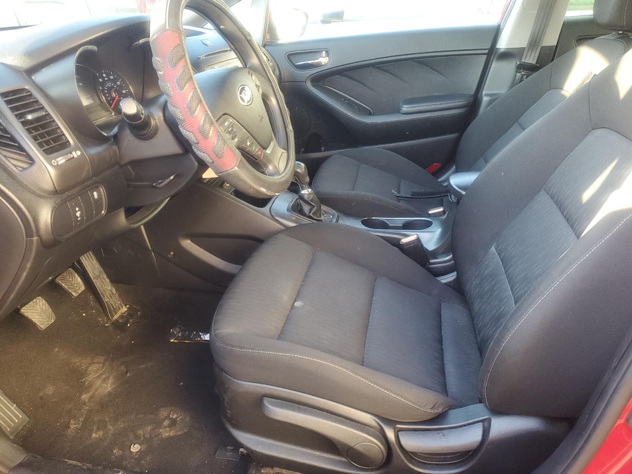 2016 Kia Forte - Image 7
