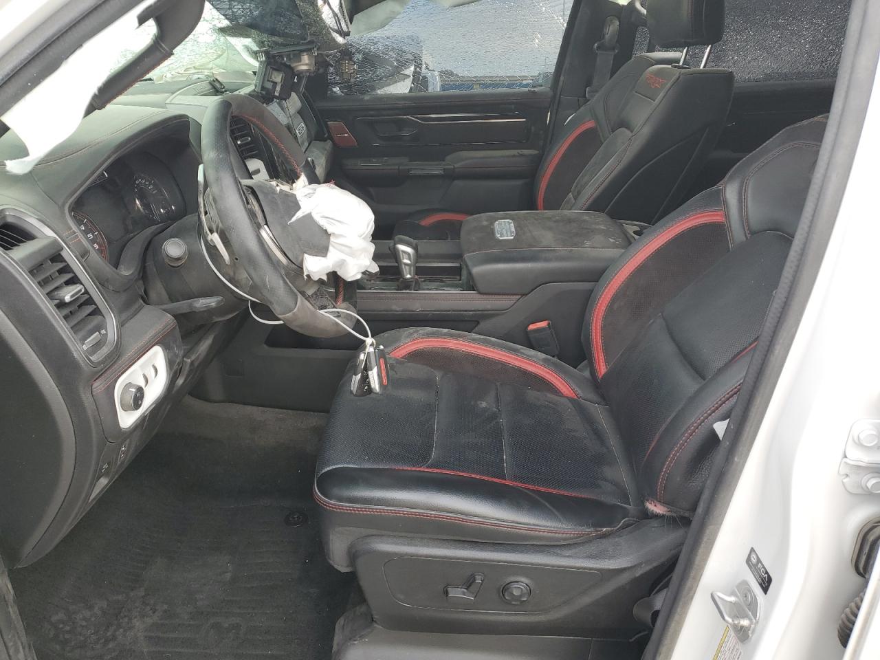 2022 RAM 1500 - Image 7