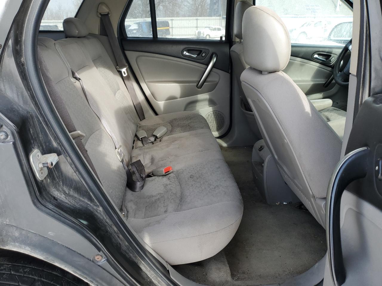 2006 Saturn VUE - Image 11