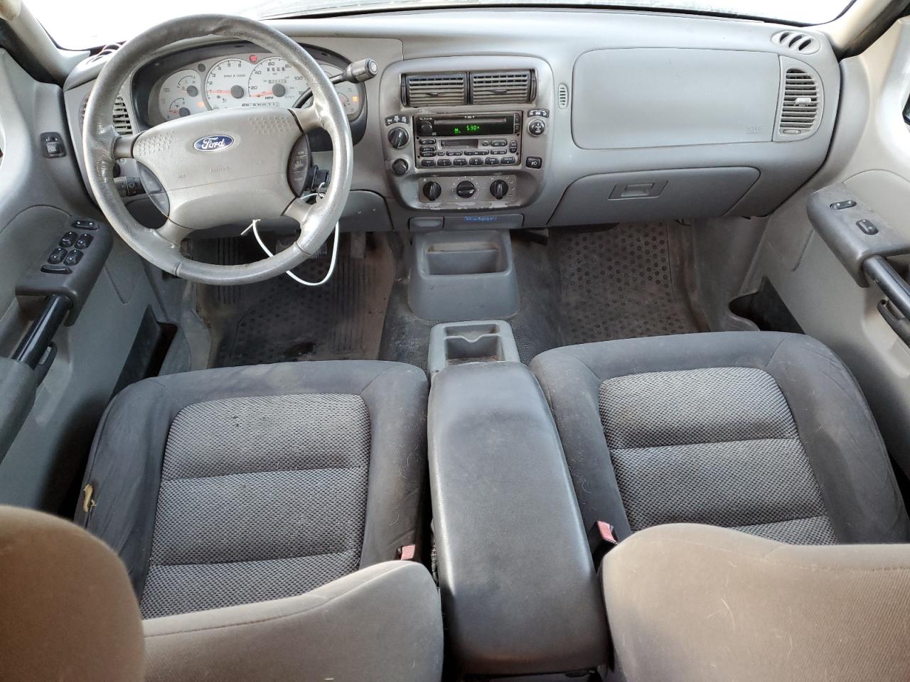 2003 Ford Explorer - Image 8