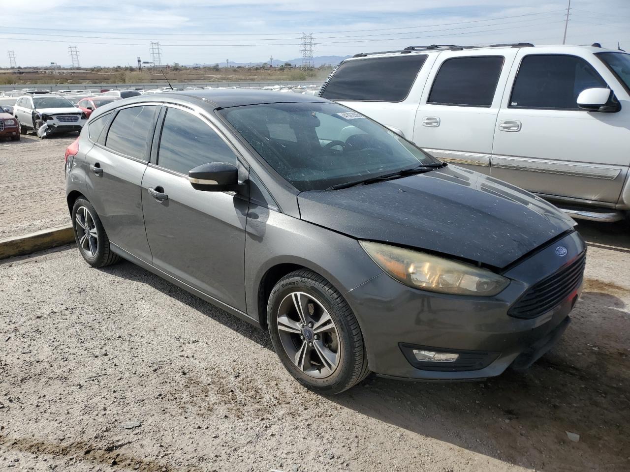 VIN 1FADP3KE7GL301659 2016 FORD FOCUS no.4