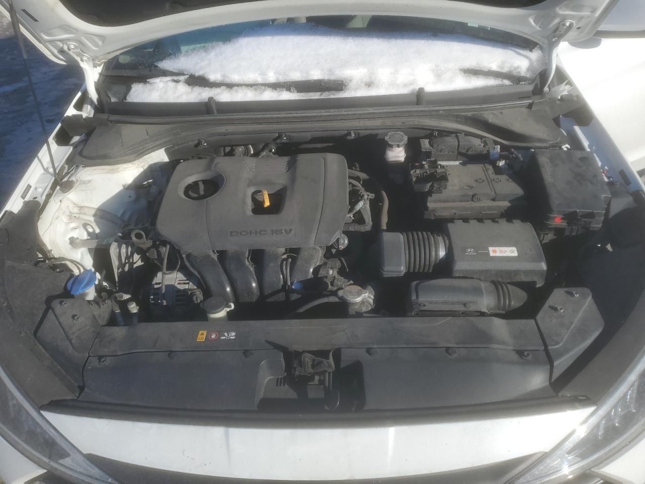 2019 Hyundai Elantra - Image 11