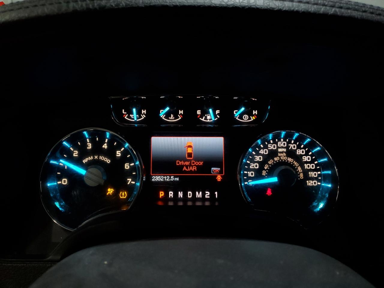 2011 Ford F-150 - Image 9