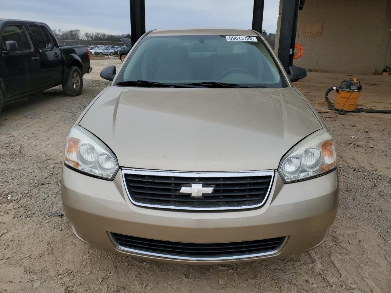 2006 Chevrolet Malibu - Image 5