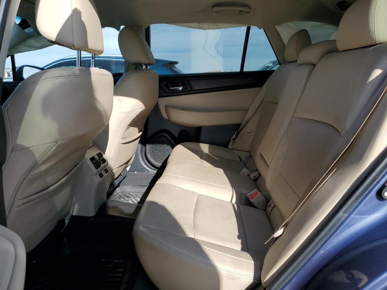 2017 Subaru Outback - Image 11