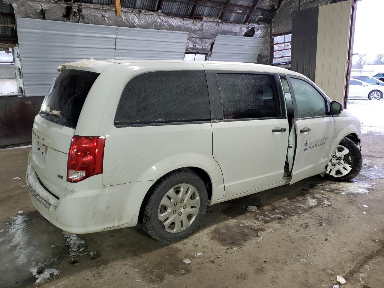 2019 Dodge Caravan - Image 3