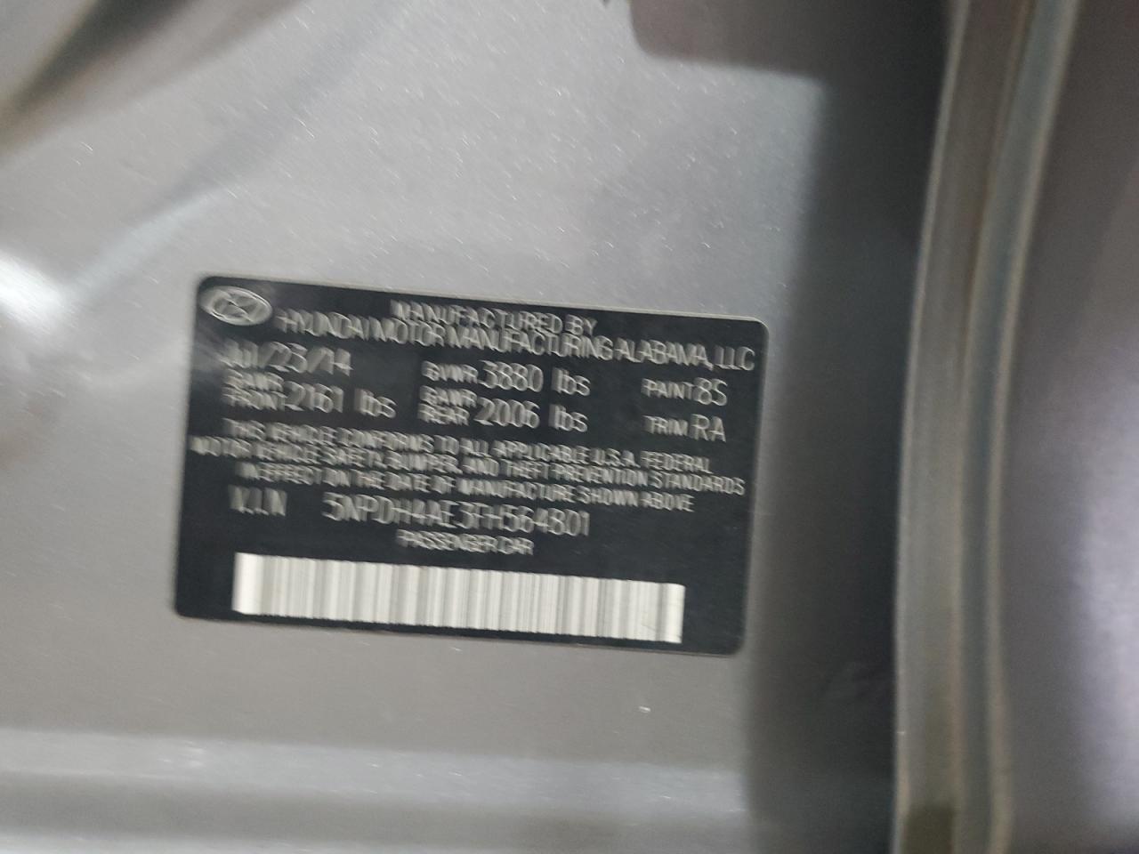 2015 Hyundai Elantra - Image 12