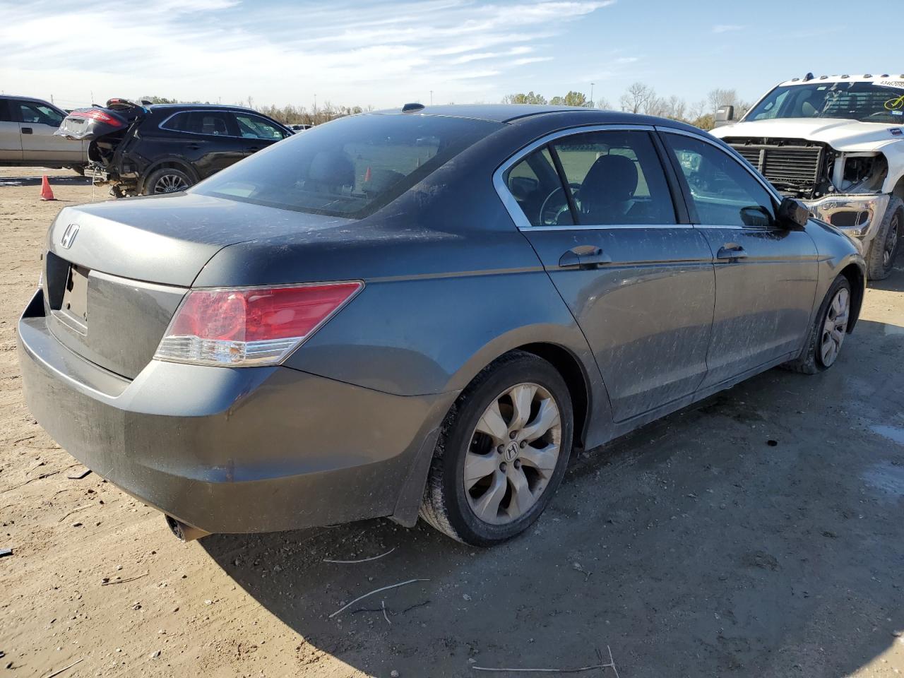 2010 Honda Accord - Image 3