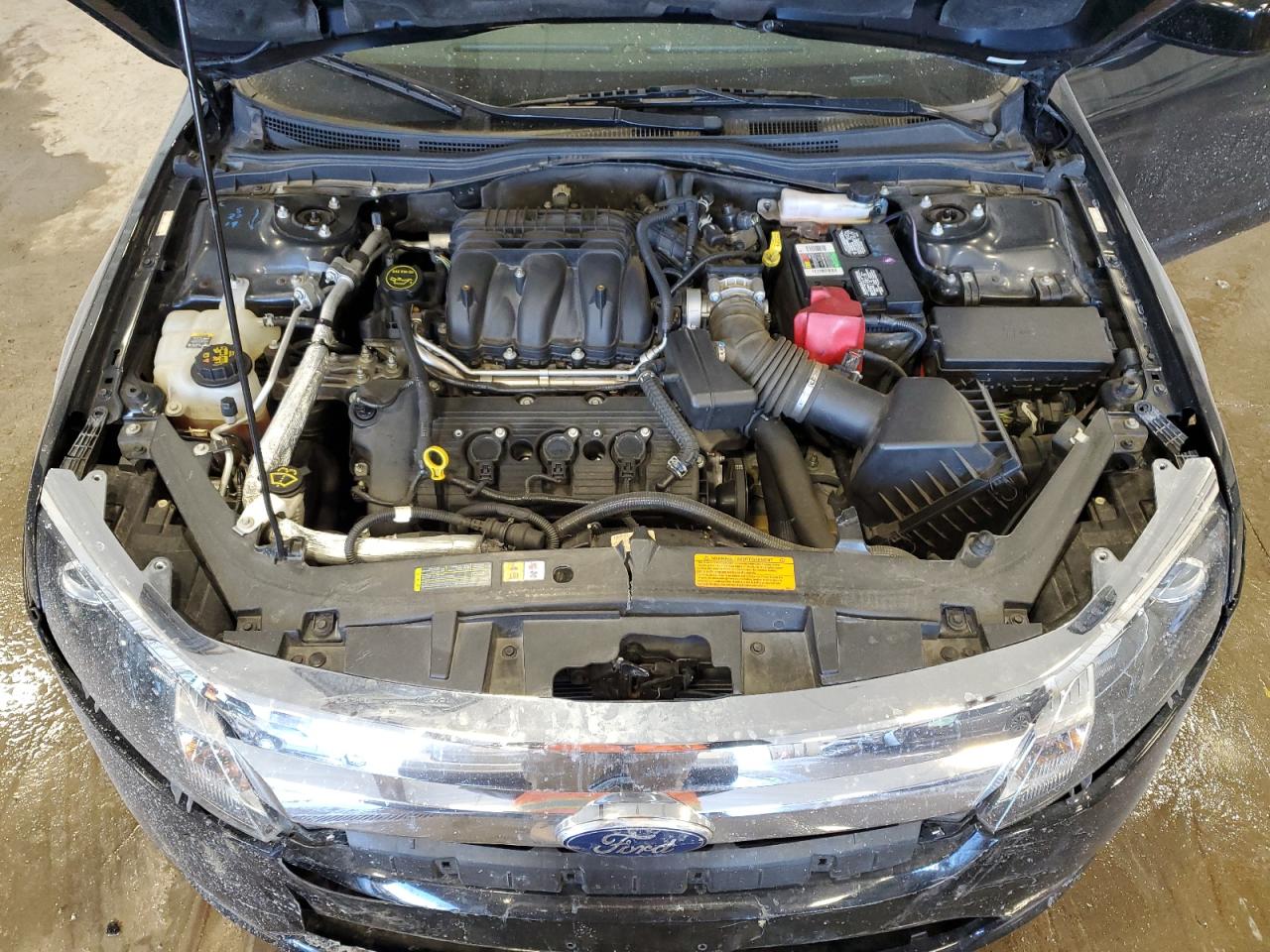 2012 Ford Fusion - Image 11