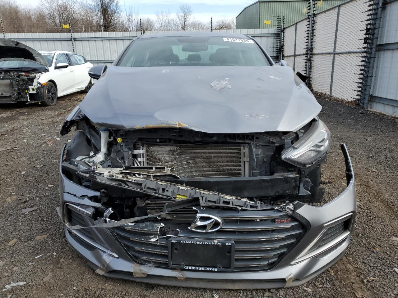2017 Hyundai Elantra - Image 5