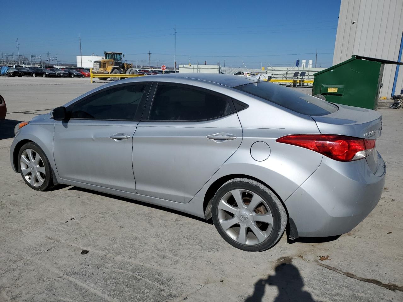 2013 Hyundai Elantra - Image 2