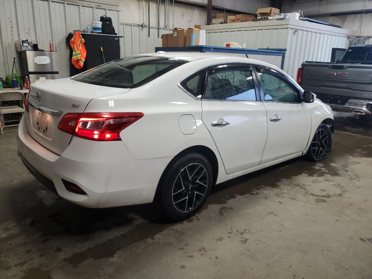 2017 Nissan Sentra - Image 3