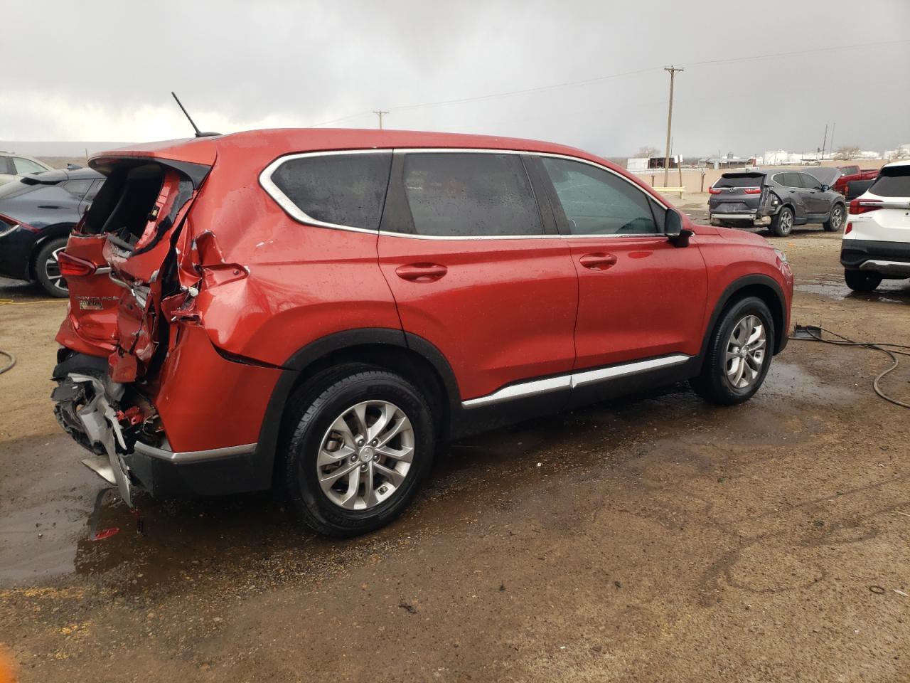 2020 Hyundai Santa Fe - Image 3