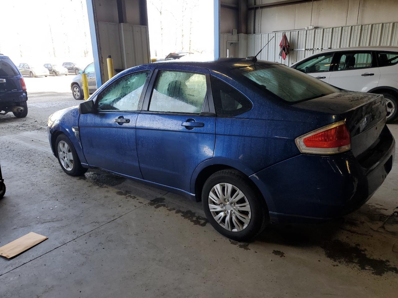 2009 Ford Focus - Image 2