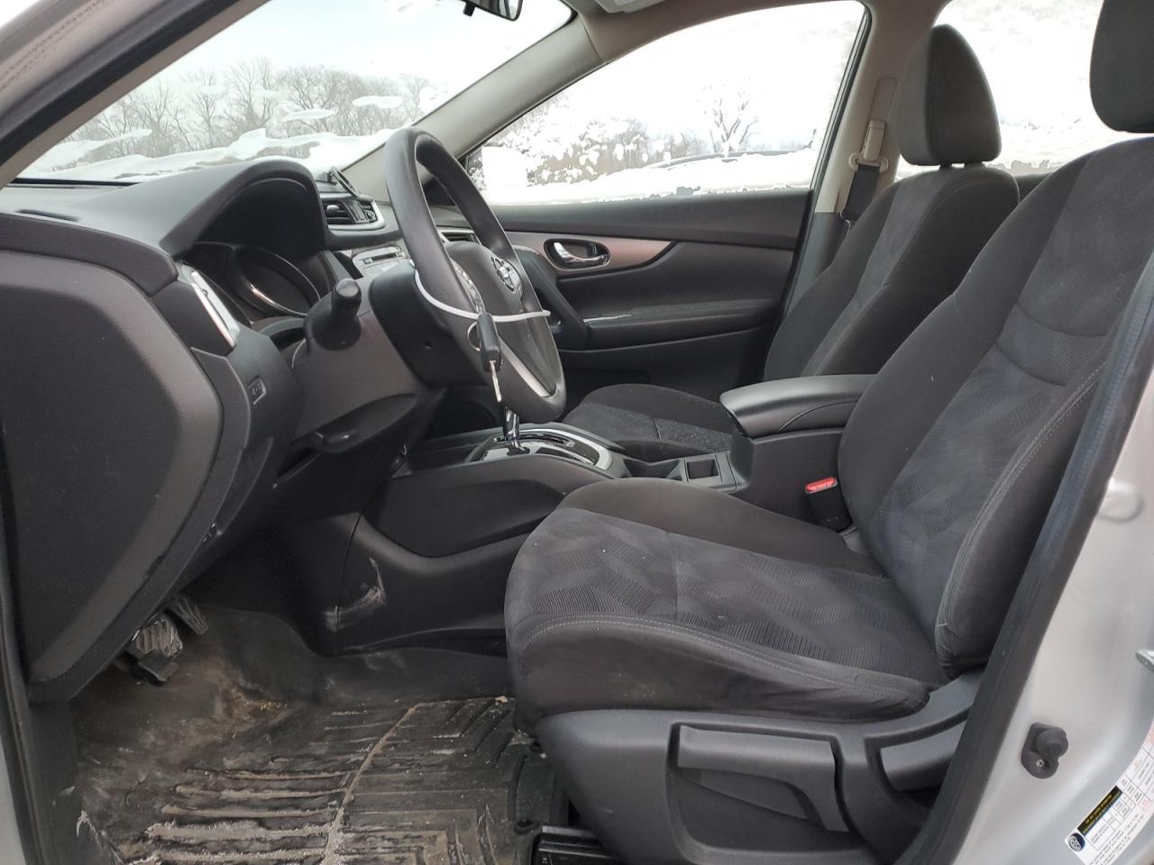 2015 Nissan Rogue - Image 7