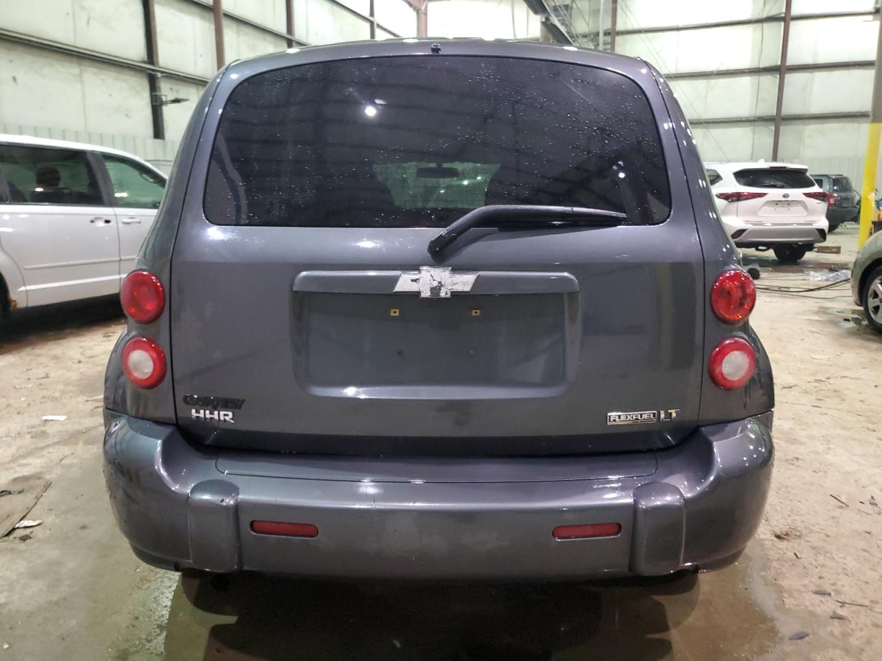2011 Chevrolet HHR - Image 6
