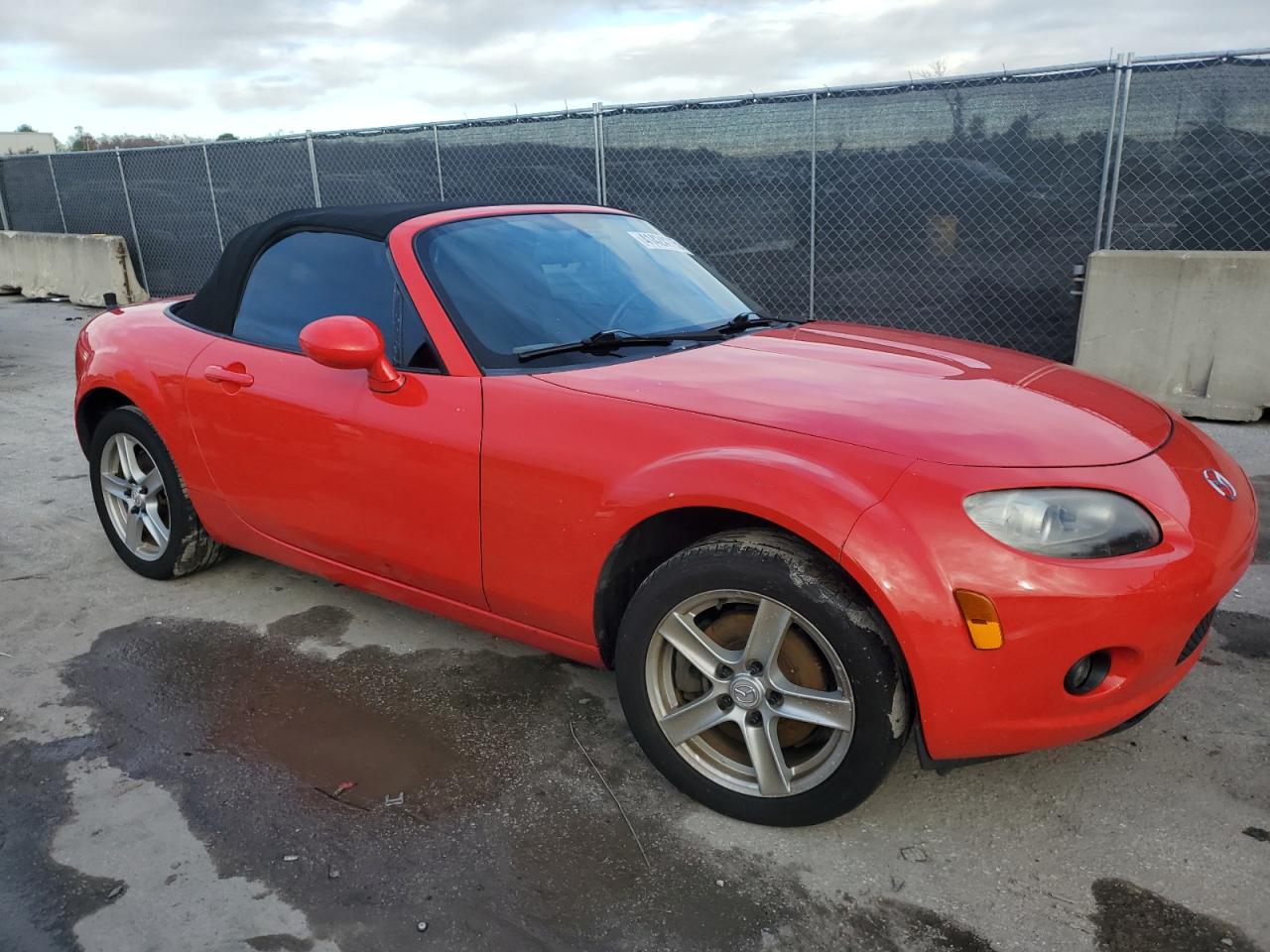 2006 Mazda MX-5 - Image 4