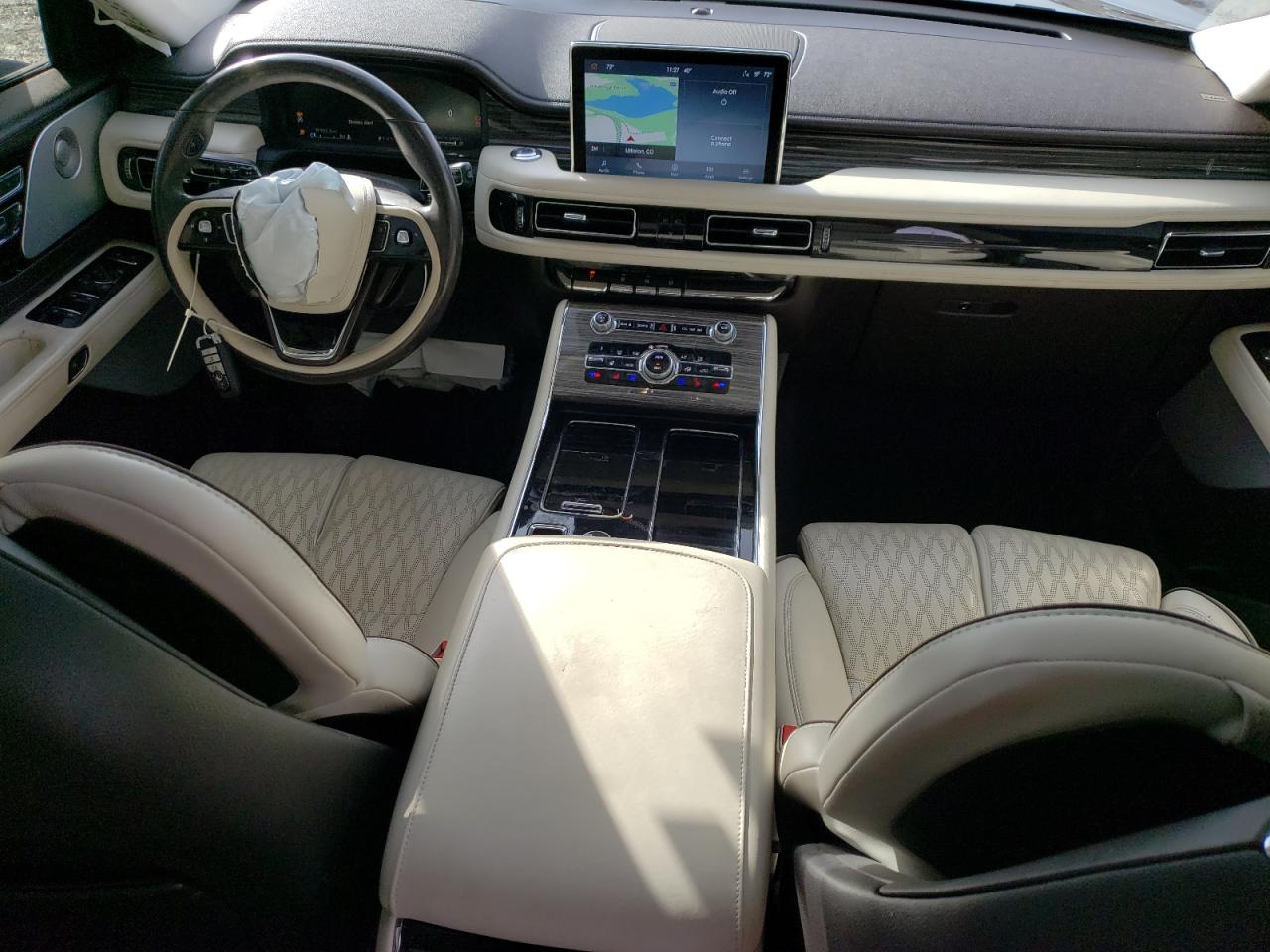 2020 Lincoln Aviator - Image 8