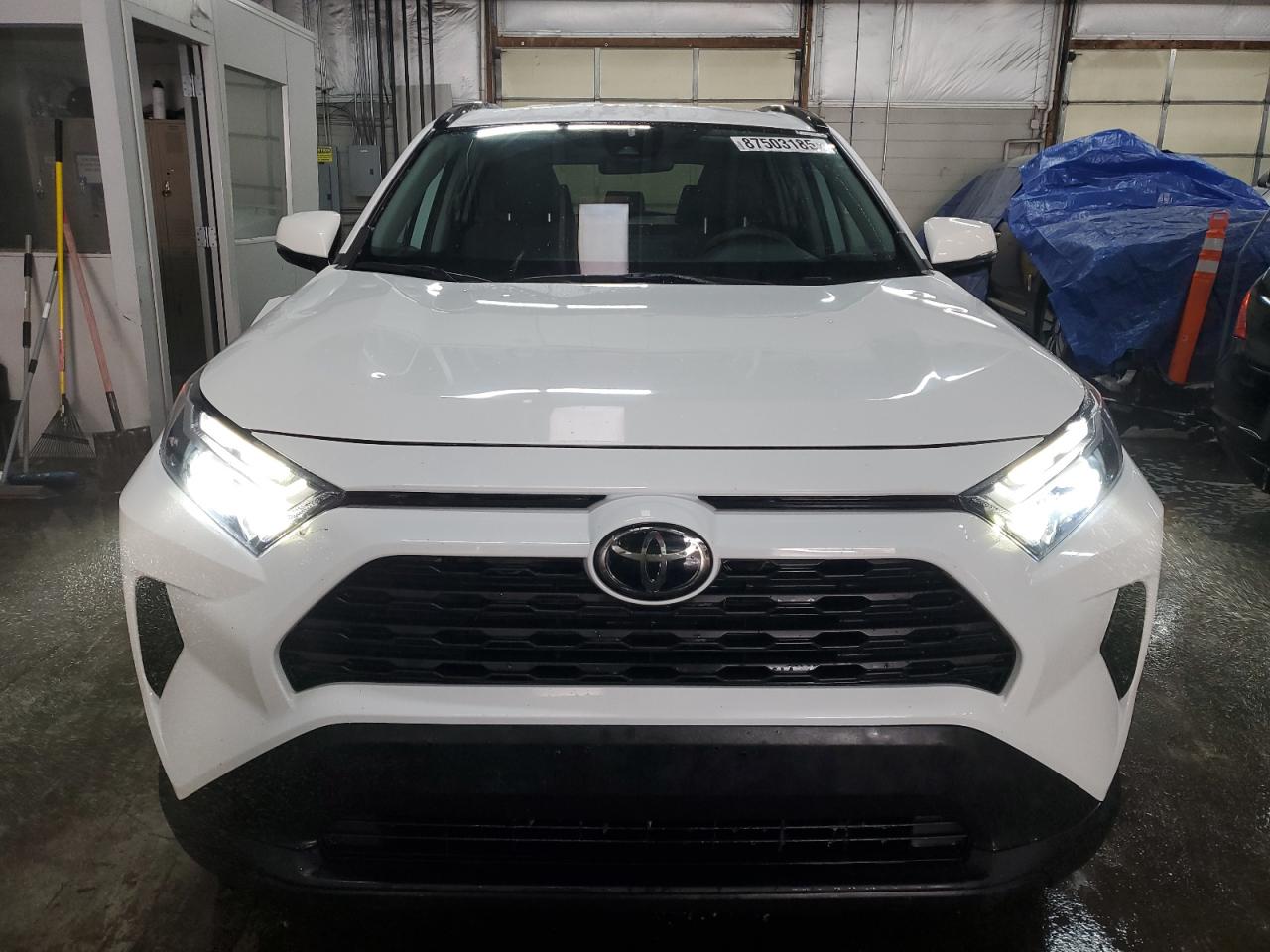 2022 Toyota RAV 4 - Image 5