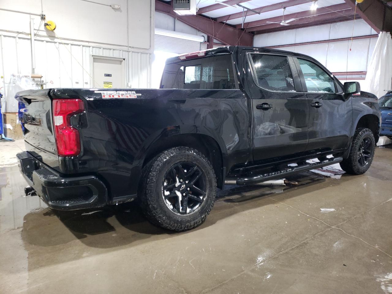 2021 Chevrolet Silverado - Image 3