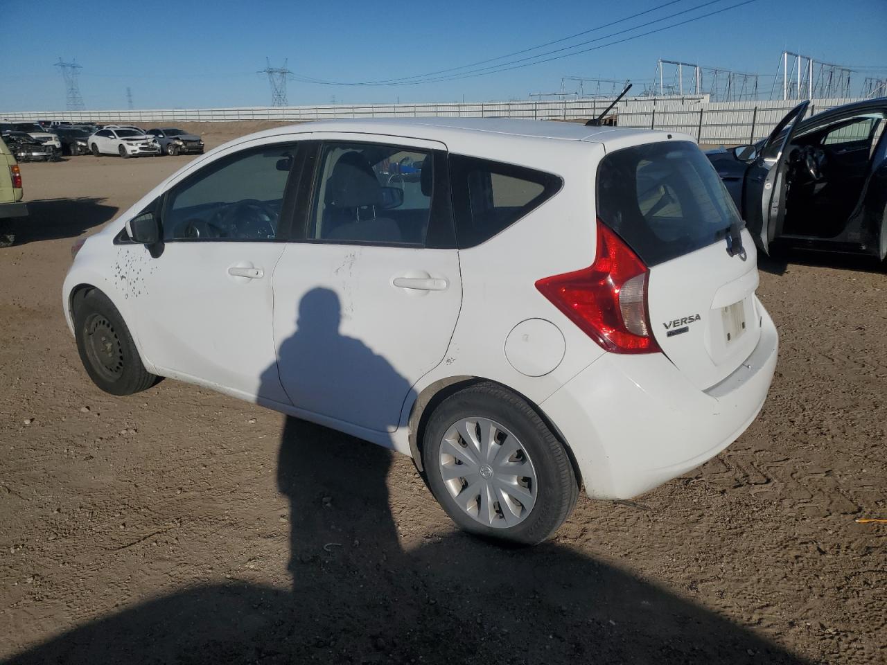 2016 Nissan Versa - Image 2