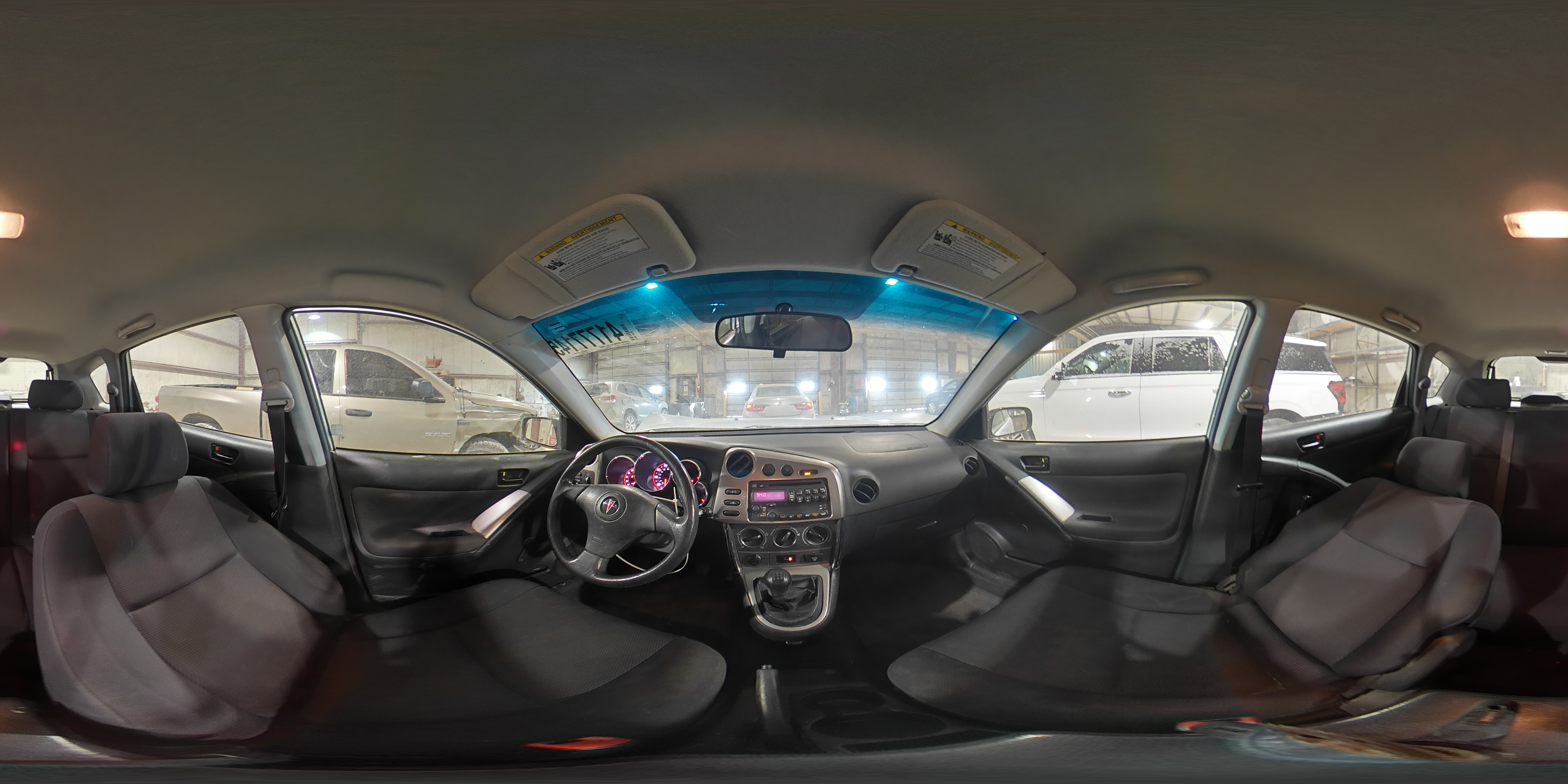 2007 Pontiac Vibe - Image 13