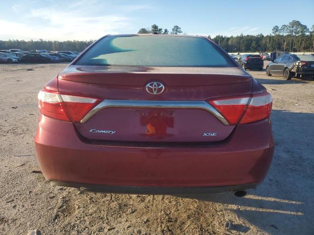 Седаны TOYOTA CAMRY 2016 Красный