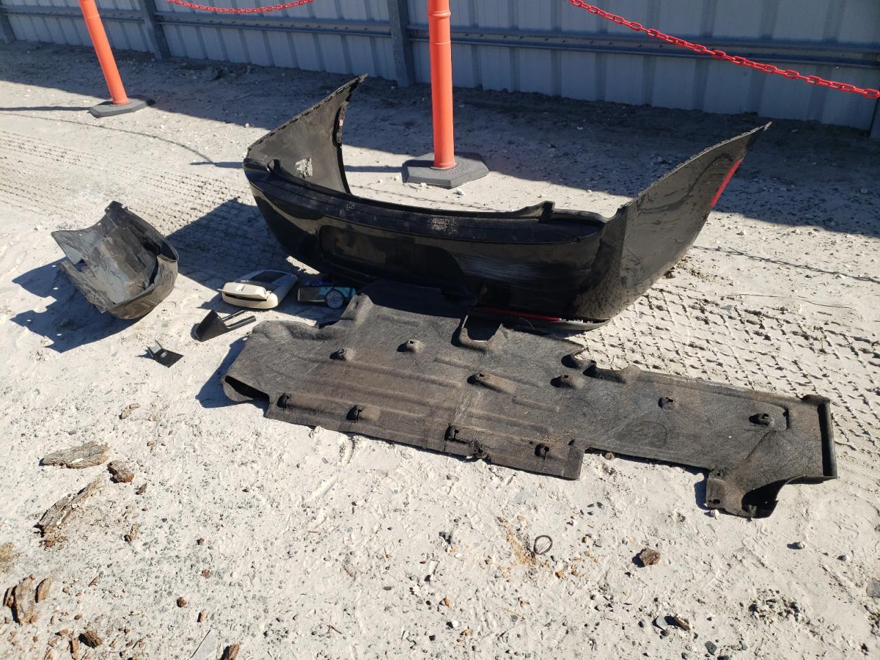 2018 Chrysler 300 - Image 14