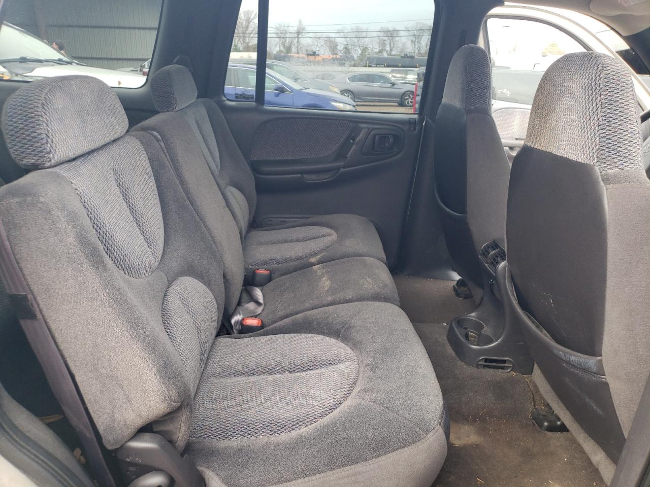 2000 Dodge Durango VIN: 1B4HR28Y3YF280758 Lot: 89098875