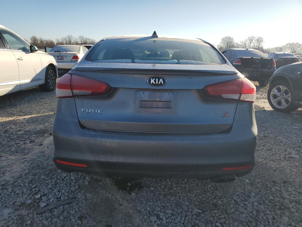 2018 Kia Forte - Image 6
