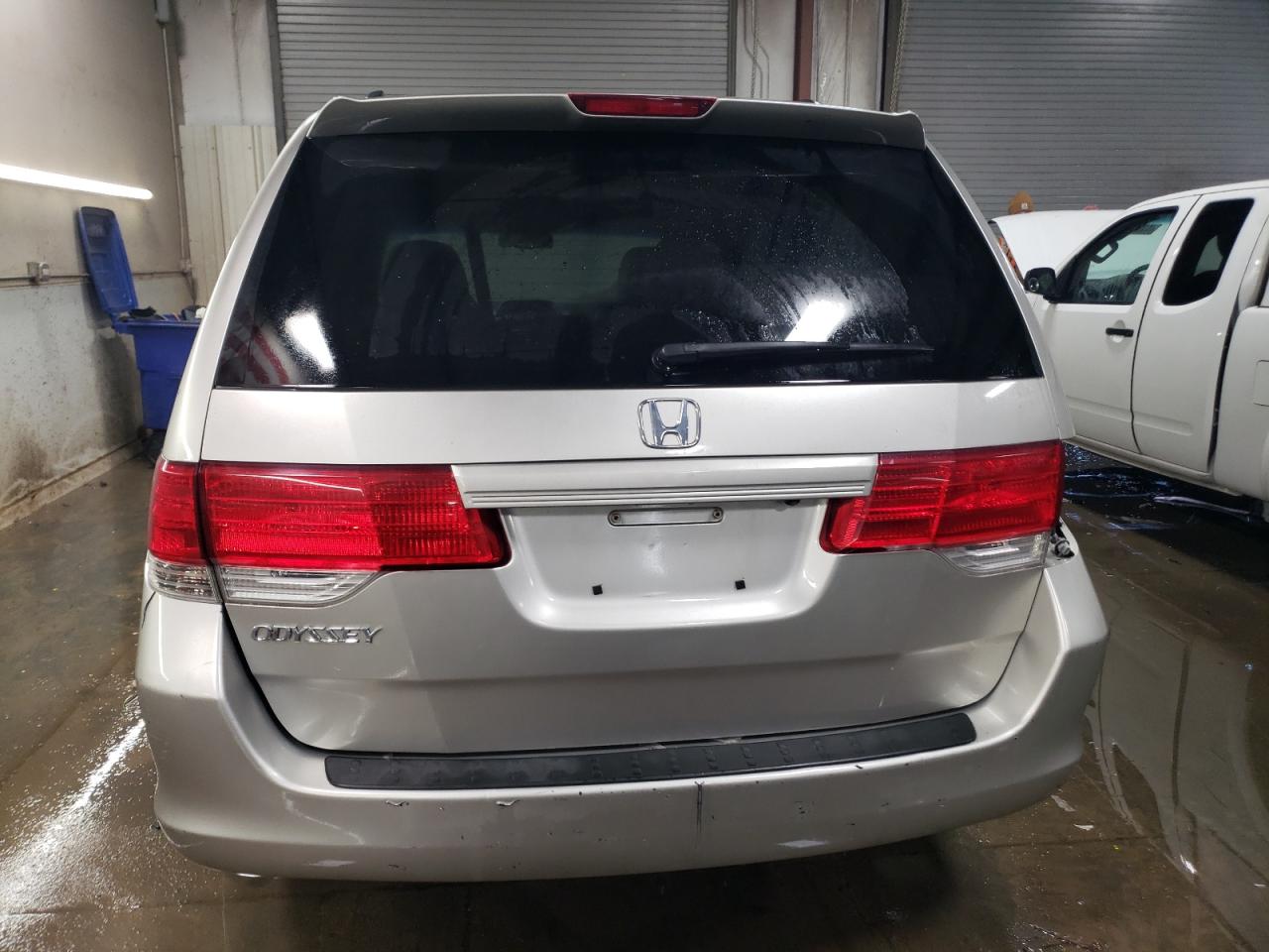 2008 Honda Odyssey - Image 6