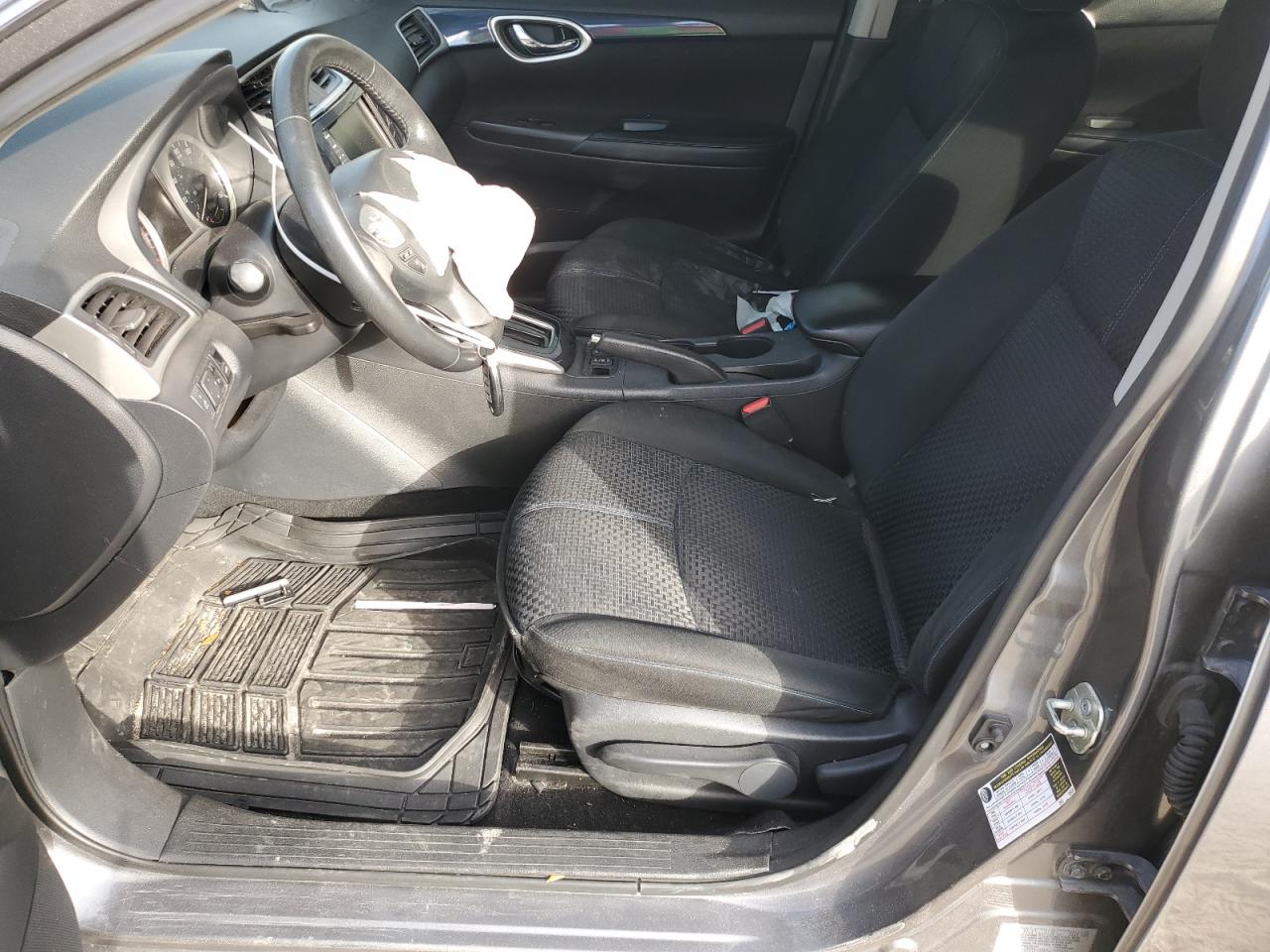 2019 Nissan Sentra - Image 7