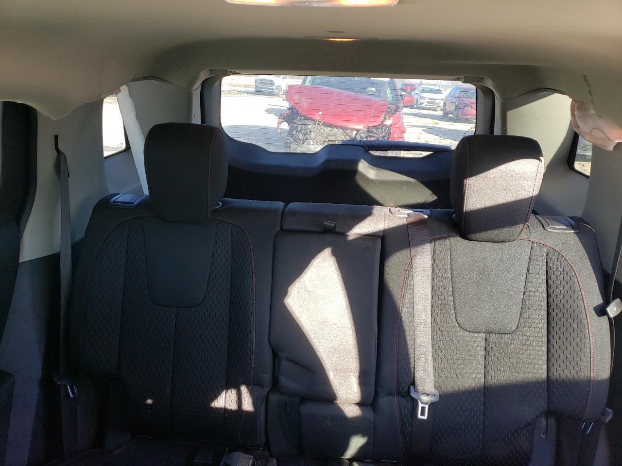 2015 GMC Terrain - Image 10