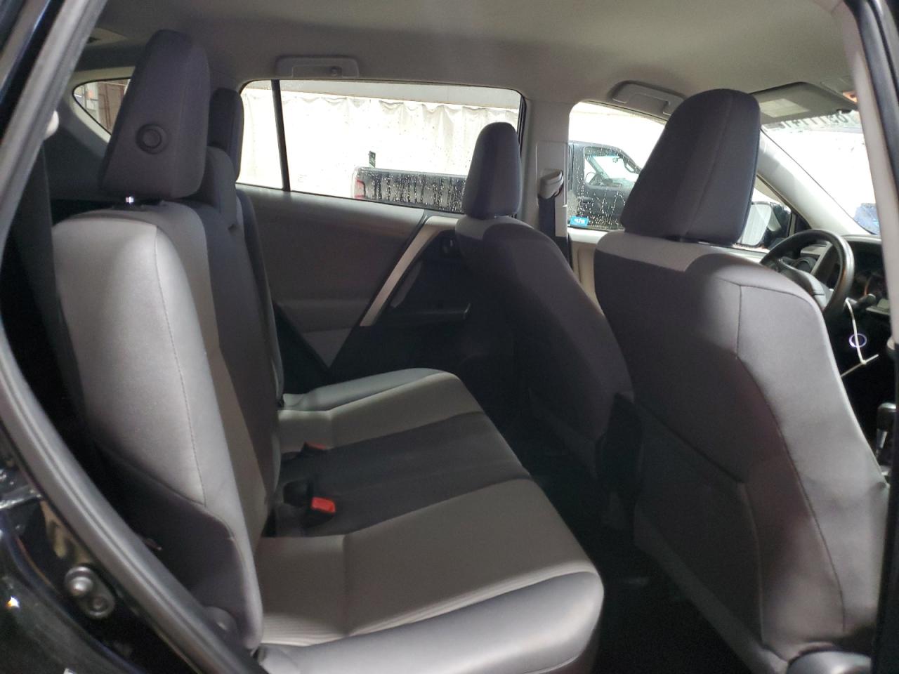 2013 Toyota RAV 4 - Image 11