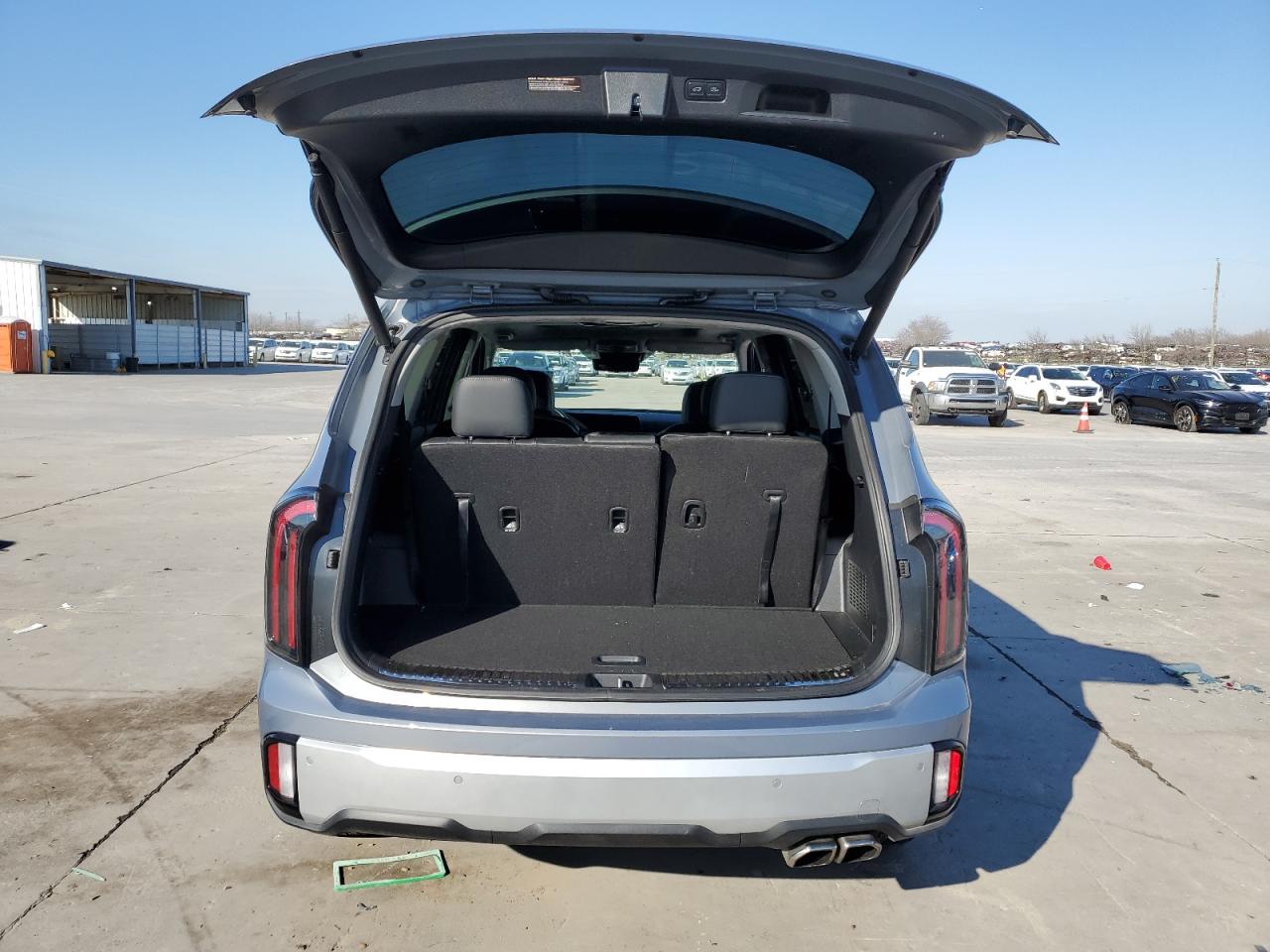 2024 Kia Telluride - Image 6