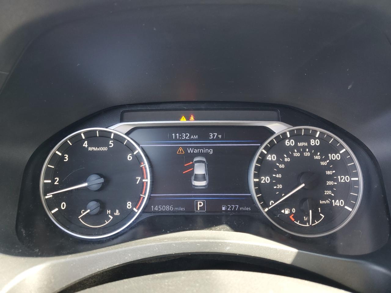 2020 Nissan Altima - Image 9