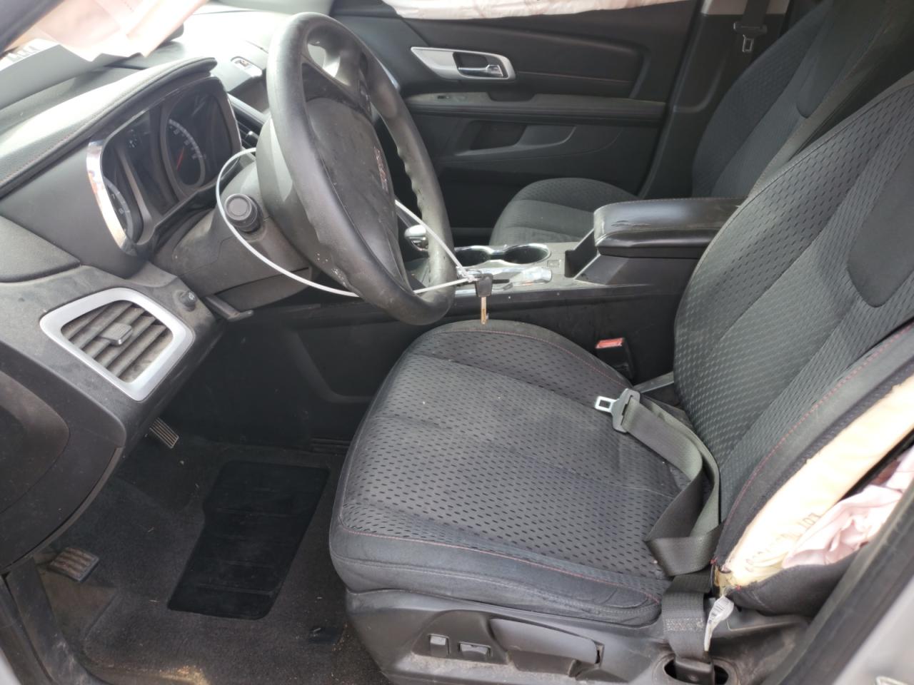 2010 GMC Terrain - Image 7