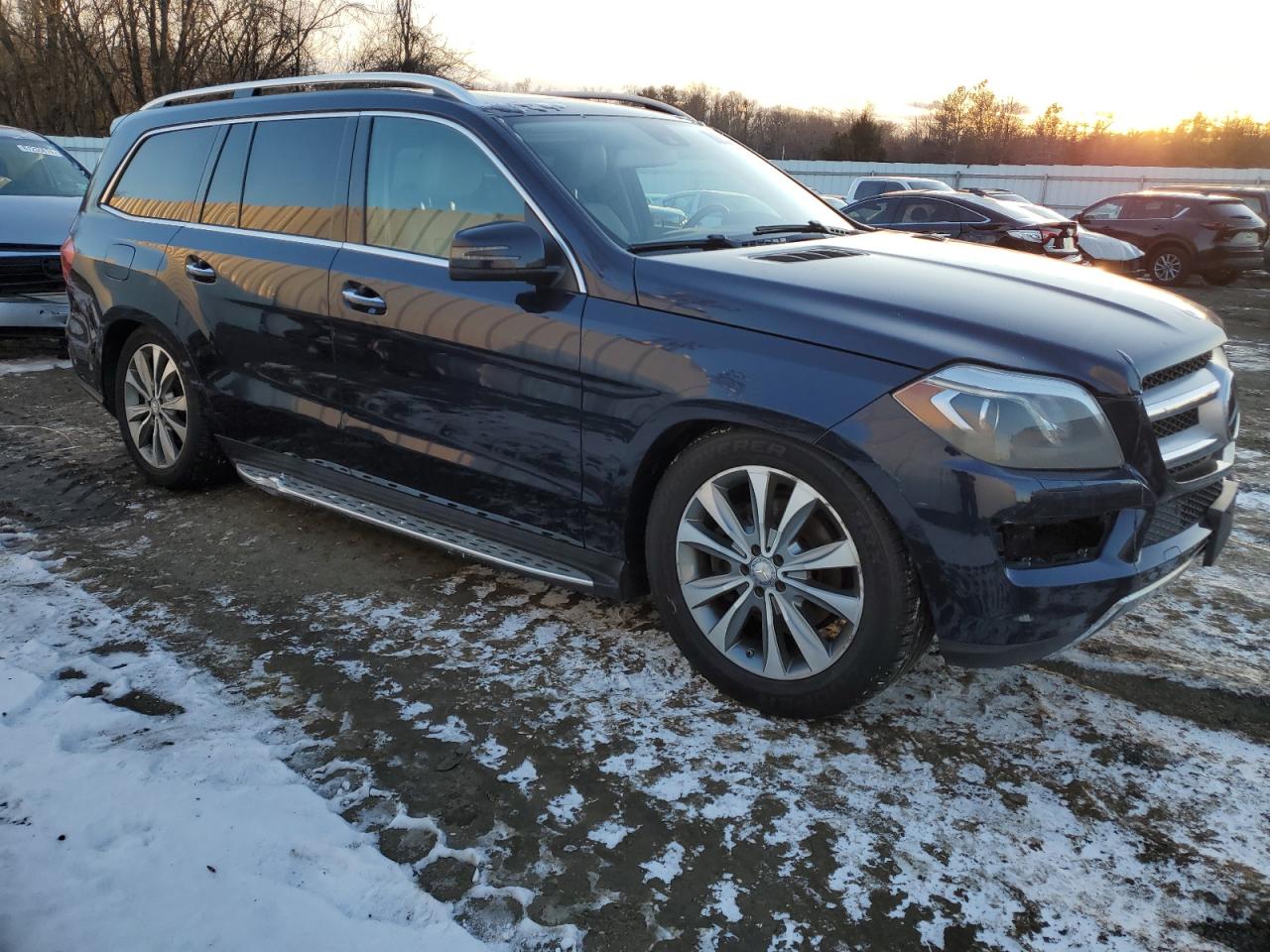 VIN 4JGDF6EE6FA452797 2015 MERCEDES-BENZ GL-CLASS no.4