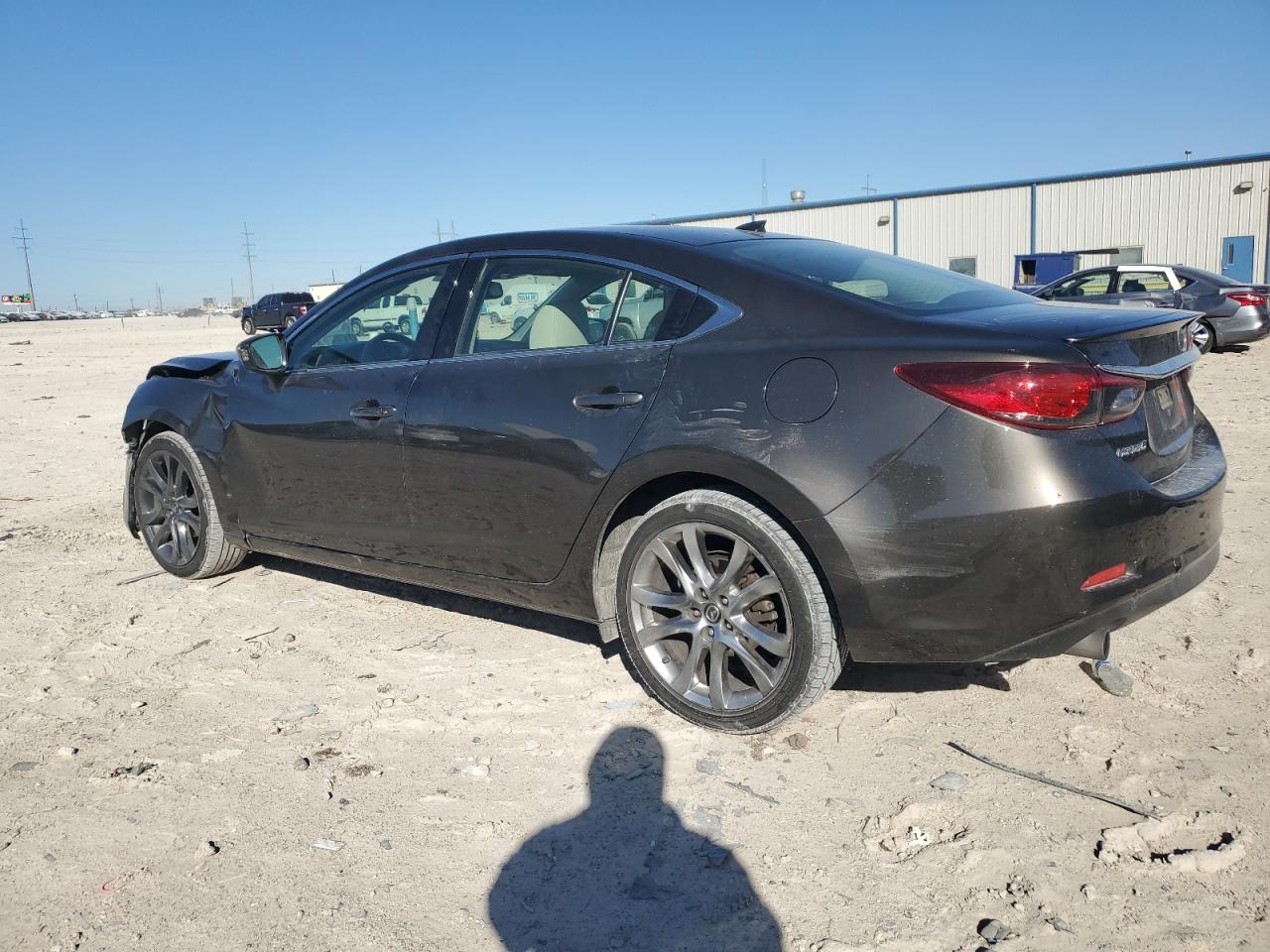 2016 Mazda 6 - Image 2