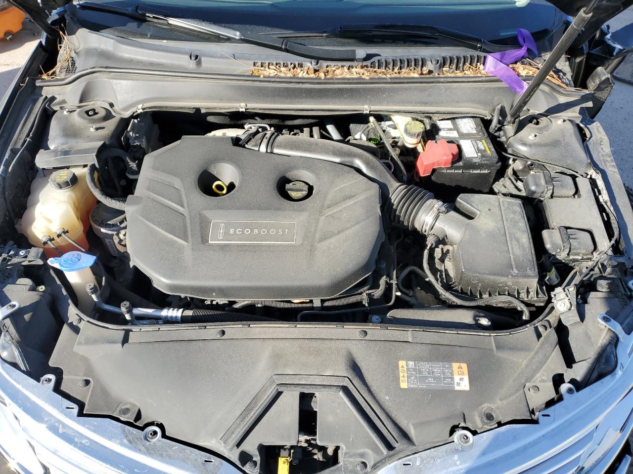 2014 Lincoln MKZ - Image 12