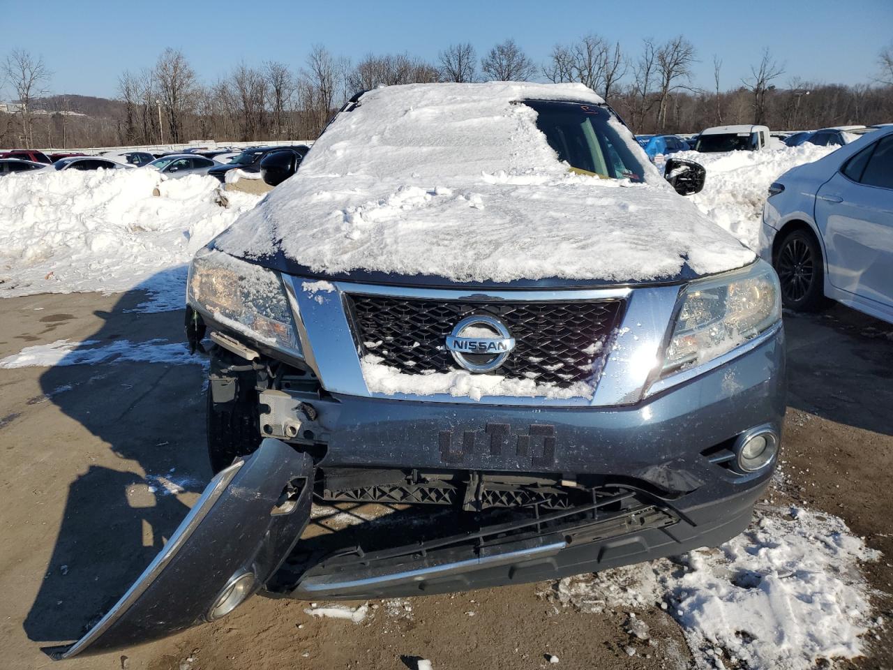 2015 Nissan Pathfinder - Image 5